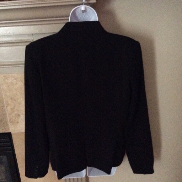 Banana Republic Navy Blazer - Picture 3 of 6